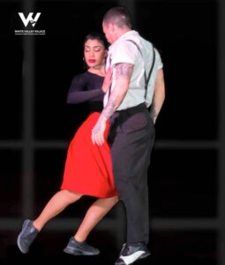 IMG_1919ss-1-869x1024-1